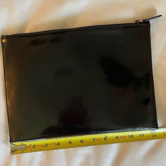 Gucci Black Leather Clutch - Picture 4 of 7